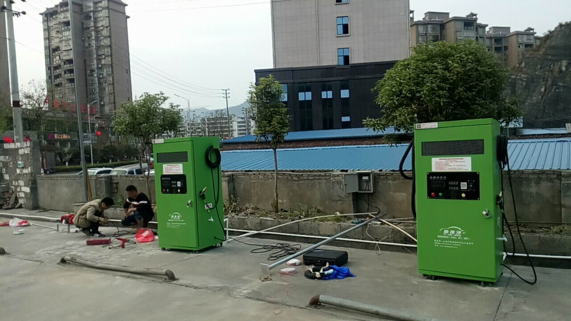 分享到: 地下车库自助洗车机:商圈集中地(如:拥有家乐福,乐购,屈臣氏